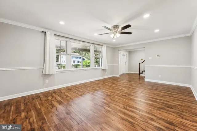 $3,850 | 628 Chatham Road, Somerdale, NJ 08083