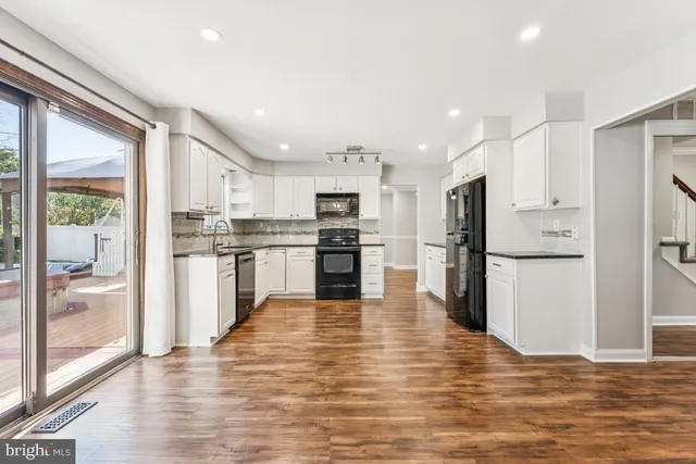 $3,850 | 628 Chatham Road, Somerdale, NJ 08083