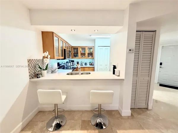 $2,399 | 15405 North Miami Lakeway, Unit 207, Miami Lakes, FL 33014