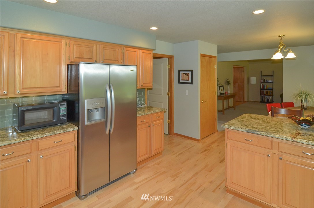 17745 Case Road Southwest Rochester, WA 98579 - Photo 6 of 25