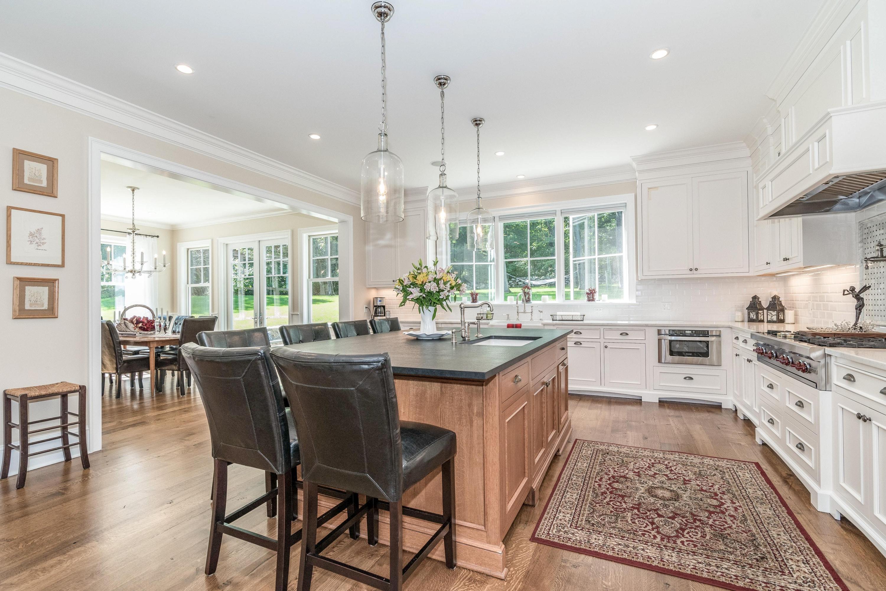 97 Beech Road New Canaan, CT 06840 - Photo 7 of 34 170129023-7 C