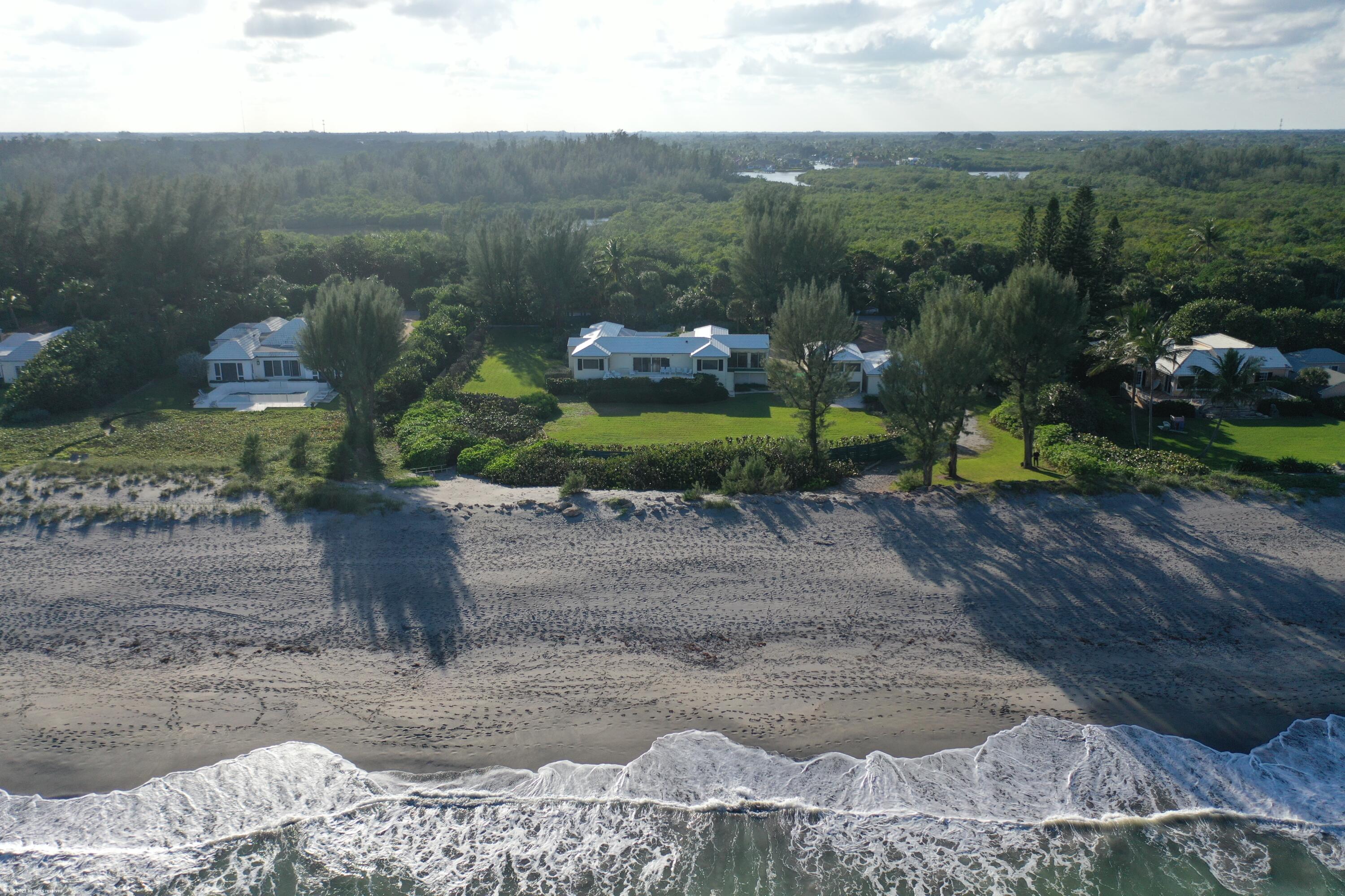 67 North Beach Road Jupiter Island, FL 33455 - Photo 6 of 18 67 N Beach Rd 018