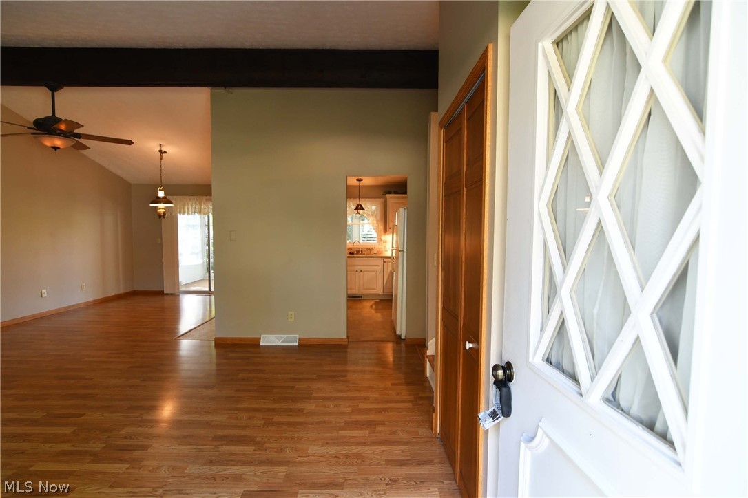 4744 Jupiter Road Akron, OH 44319 - Photo 5 of 35 Gallery Image 5