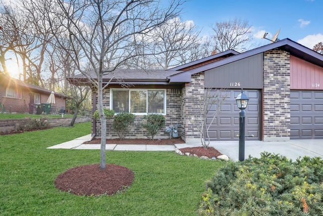 1126 Fulton Drive, Unit 1 Streamwood, IL 60107 - Photo 1 of 23