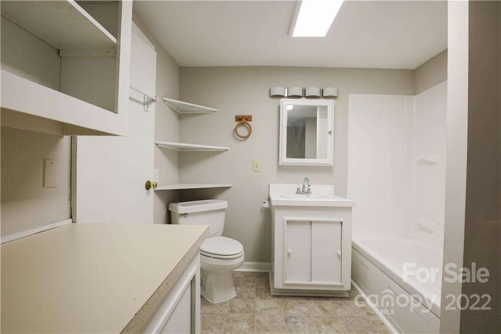 2429 Campbell Lake Road Lancaster, SC 29720 - Photo 11 of 14