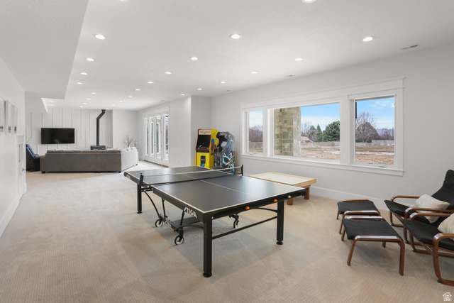 1354 South 800 East Mapleton, UT 84664 - Photo 76 of 129 Game room with recessed lighting