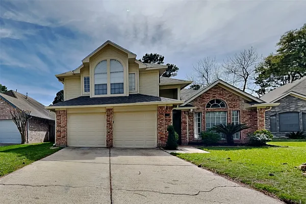 $2,225 | 8306 Lake Crystal Drive, Houston, TX 77095