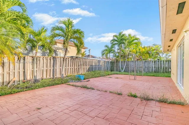 $4,000 | 21403 Southwest 89th Place, Cutler Bay, FL 33189