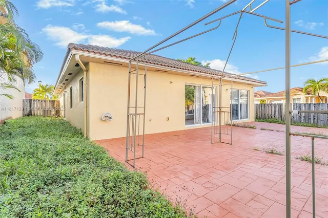 $4,000 | 21403 Southwest 89th Place, Cutler Bay, FL 33189