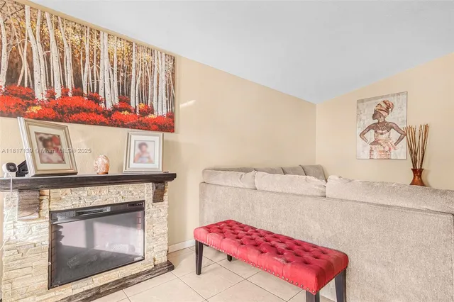 $4,000 | 21403 Southwest 89th Place, Cutler Bay, FL 33189