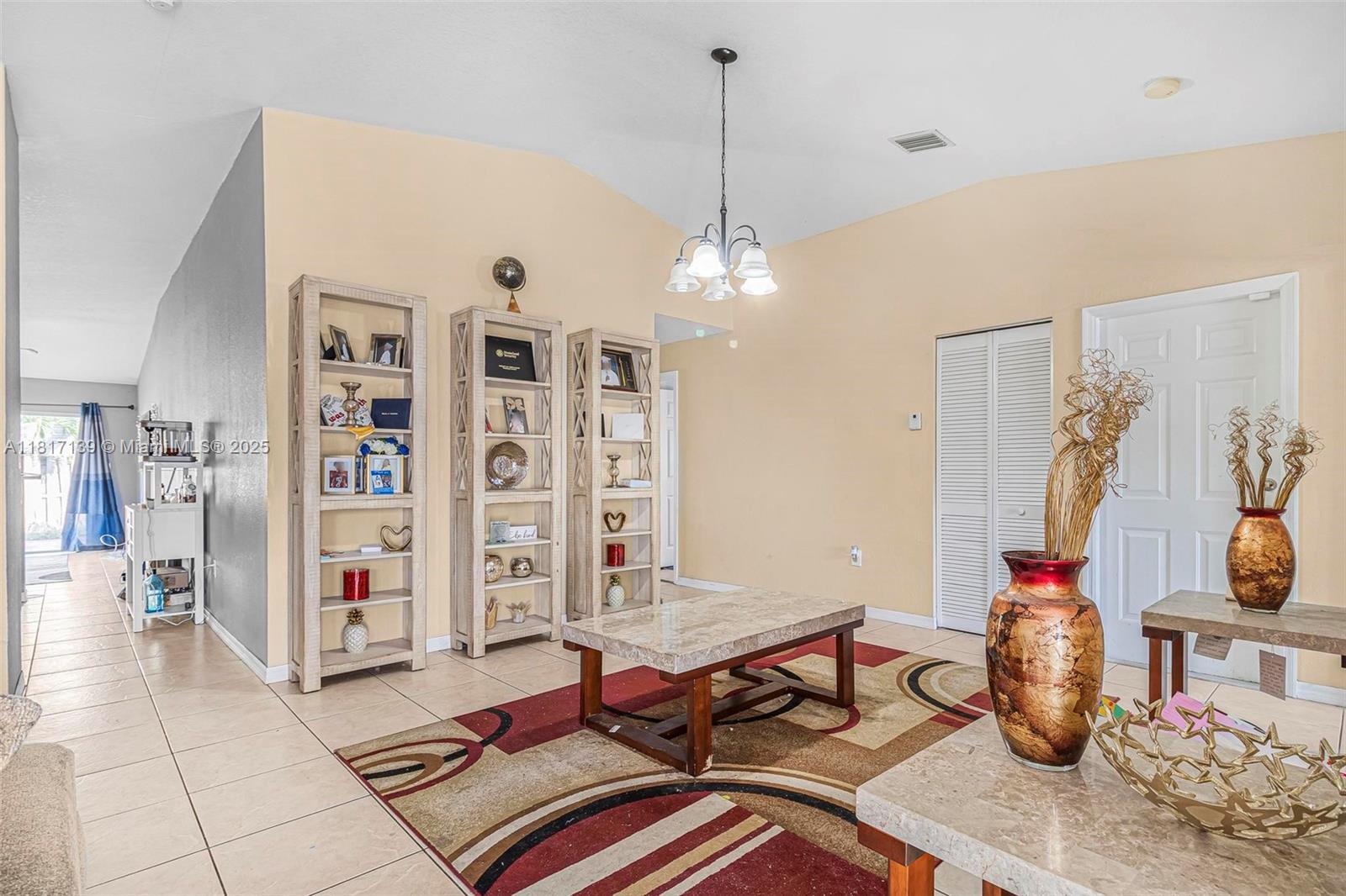 21403 Southwest 89th Place Cutler Bay, FL 33189 - Photo 5 of 23