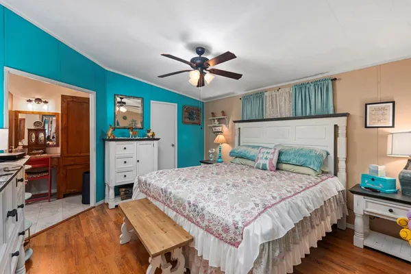 $399,000 | 166 Elm Shores Drive, Lakehills, TX 78063