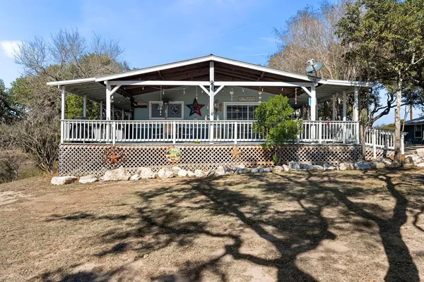 $399,000 | 166 Elm Shores Drive, Lakehills, TX 78063