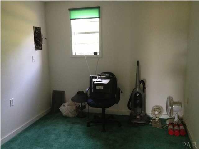 5850 Arthur Brown Road Walnut Hill, FL 32568 - Photo 6 of 19 Gallery Image 6