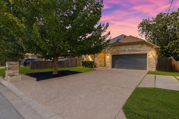 $699,900 | 2806 Prado Street, Austin, TX 78702