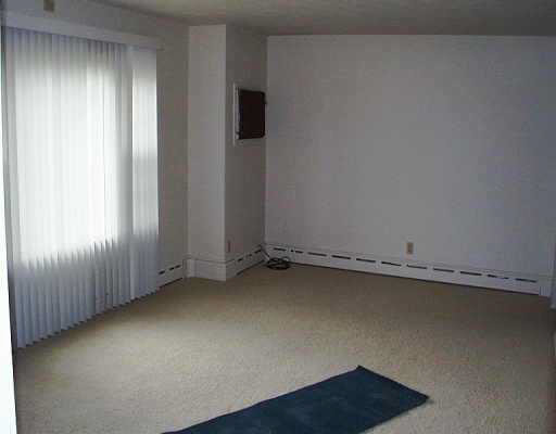 3615 Knoll Road Fort Wayne, IN 46809 - Photo 3 of 4 Gallery Image 3
