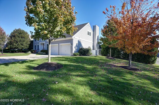 a view of a back yard of the house