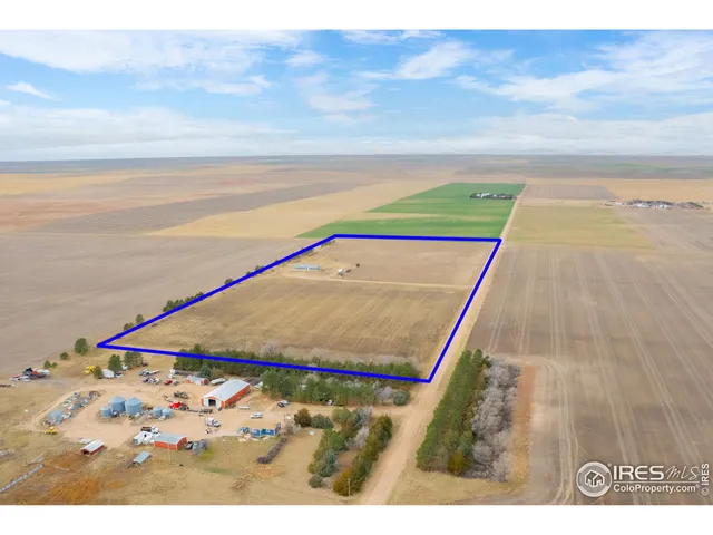 a view of an ocean beach