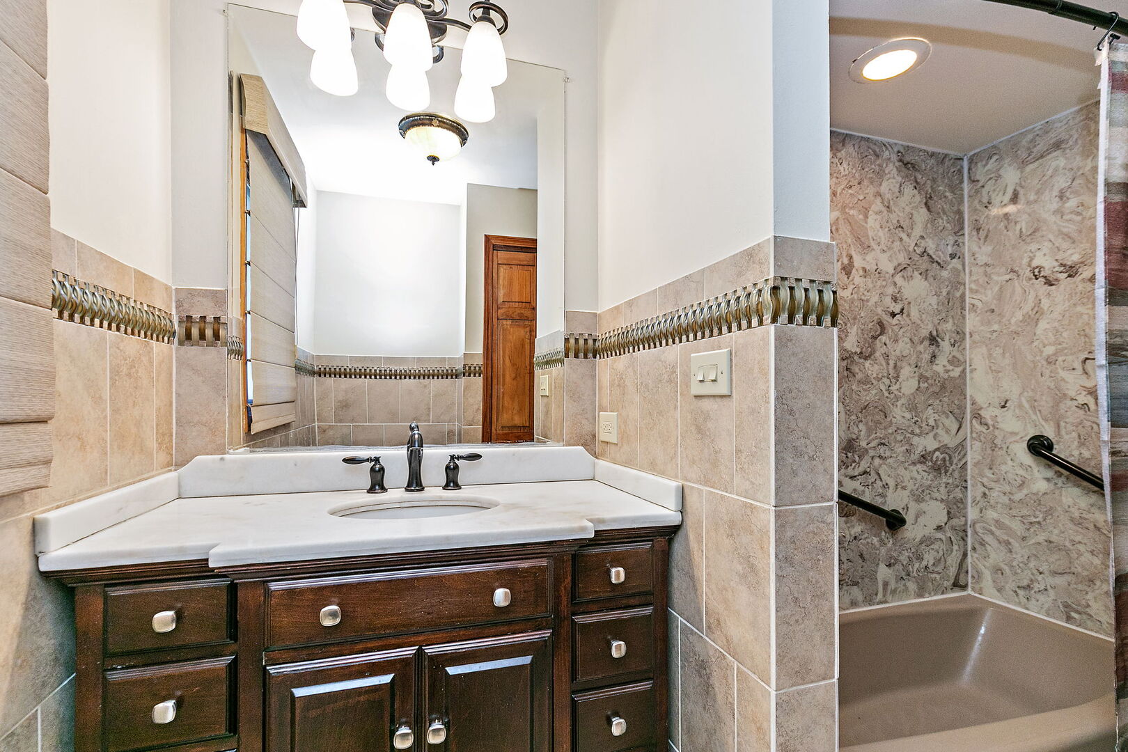 1133 Thatcher Lane Addison, IL 60101 - Photo 28 of 36