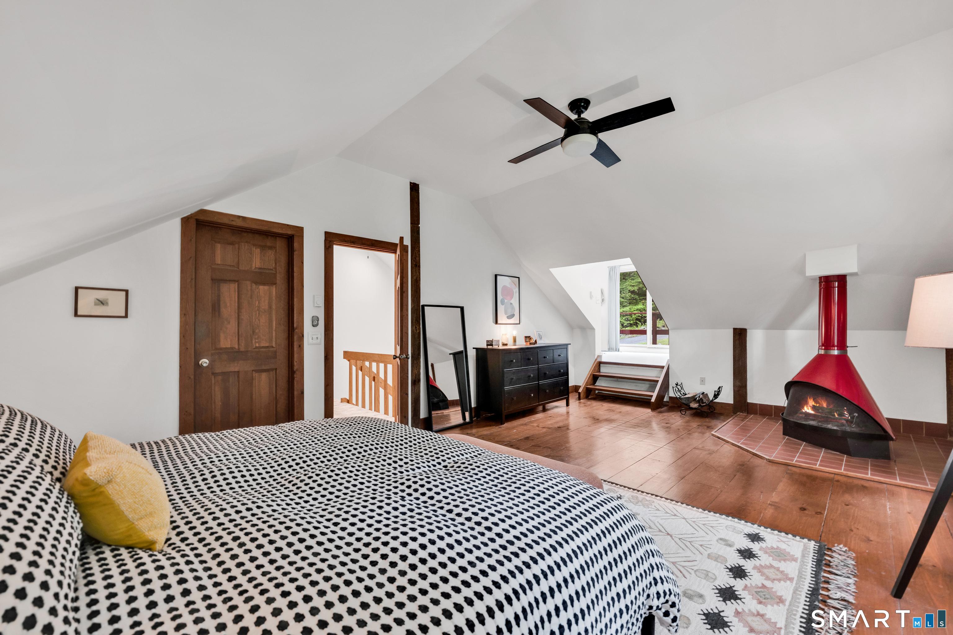 100 Short Woods Road New Fairfield, CT 06812 - Photo 16 of 31 Gallery Image 16
