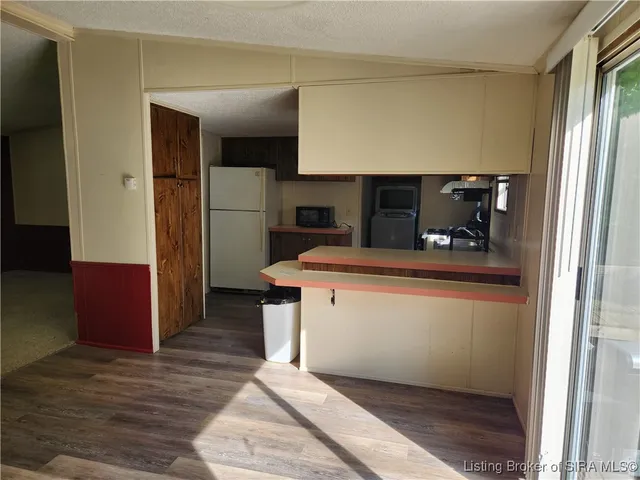 $135,000 | 9379 South County Road 375 East, Marengo, IN 47140