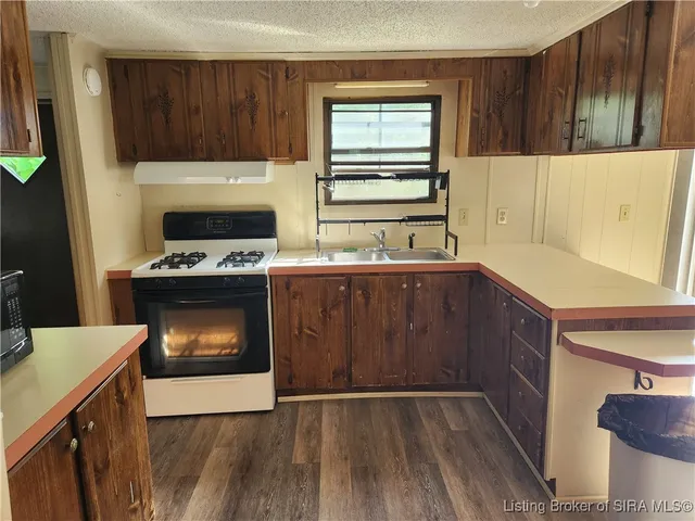 $135,000 | 9379 South County Road 375 East, Marengo, IN 47140