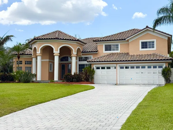 $1,133,203 | 559 Southwest Squire Johns Lane, Palm City, FL 34990