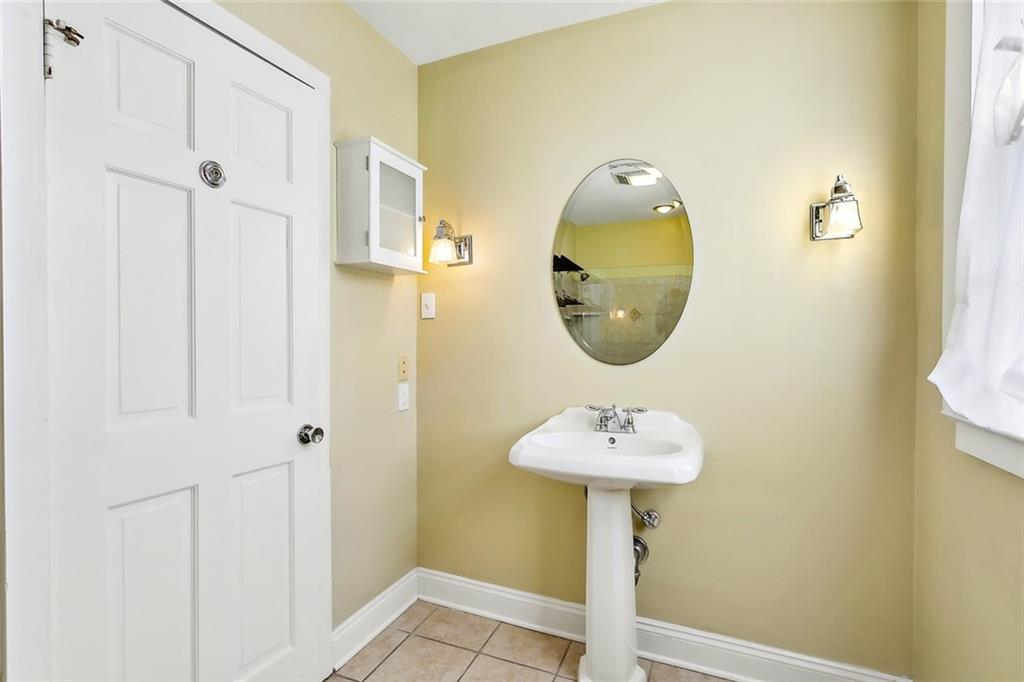 936 Esplanade Avenue, Unit 102 New Orleans, LA 70116 - Photo 21 of 22 Gallery Image 21