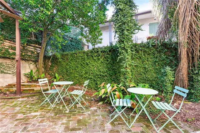 $3,400 | 936 Esplanade Avenue, Unit 102, New Orleans, LA 70116