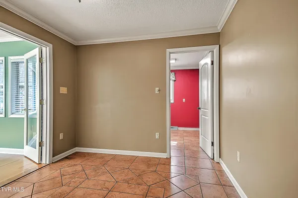 $519,900 | 2704 Suffolk Street, Kingsport, TN 37660