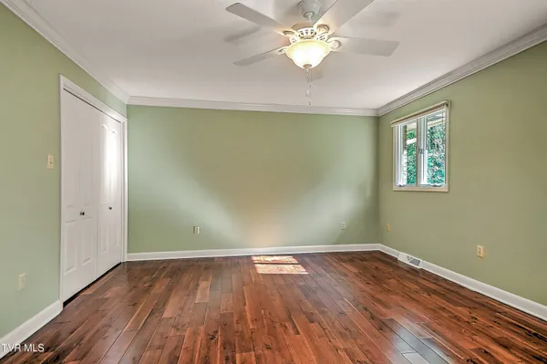 $519,900 | 2704 Suffolk Street, Kingsport, TN 37660