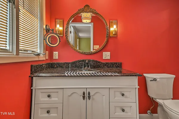 $519,900 | 2704 Suffolk Street, Kingsport, TN 37660