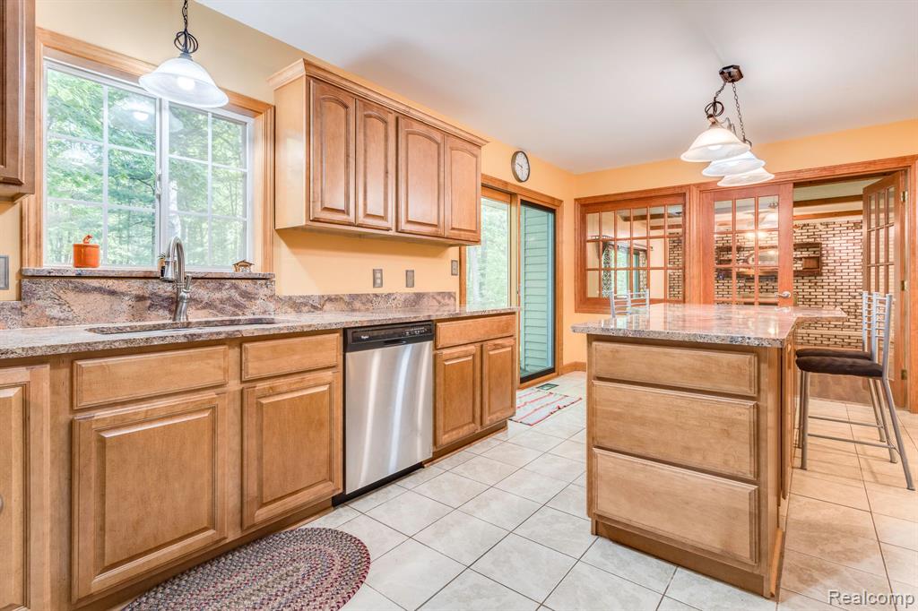 6166 Frith Road St. Clair, MI 48079 - Photo 10 of 42