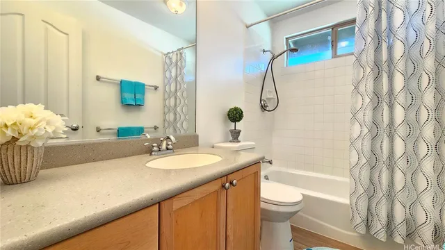 $1,350,000 | 92-1526 Punawainui Street, Kapolei, HI 96707