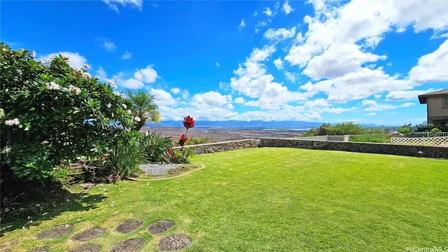 $1,350,000 | 92-1526 Punawainui Street, Kapolei, HI 96707