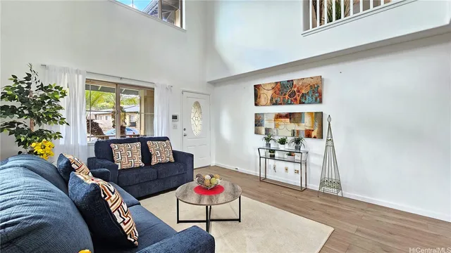 $1,350,000 | 92-1526 Punawainui Street, Kapolei, HI 96707