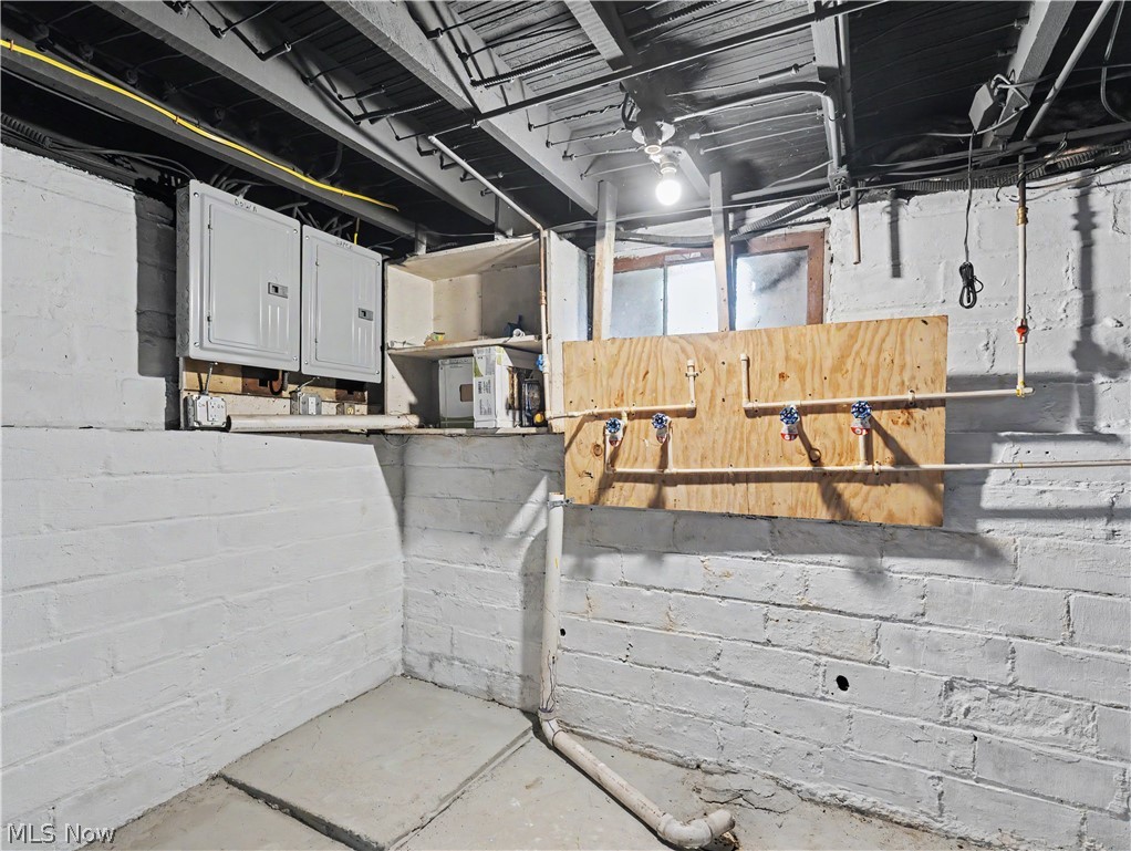 1367 Clearaire Road Cleveland, OH 44110 - Photo 25 of 25