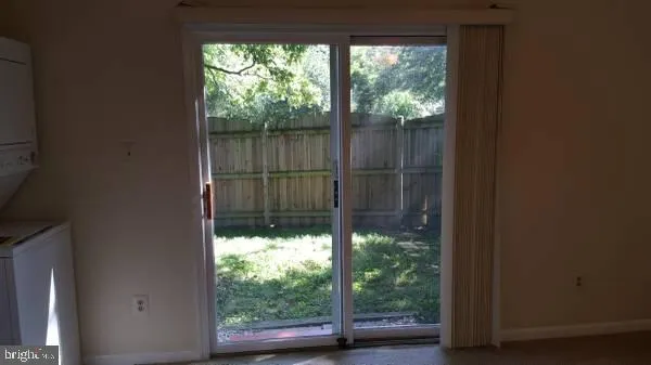 $1,300 | 7715-studio 7715-studio 7715-studio Idylwood Rd Falls, Unit STUDIO, Falls Church, VA 22043