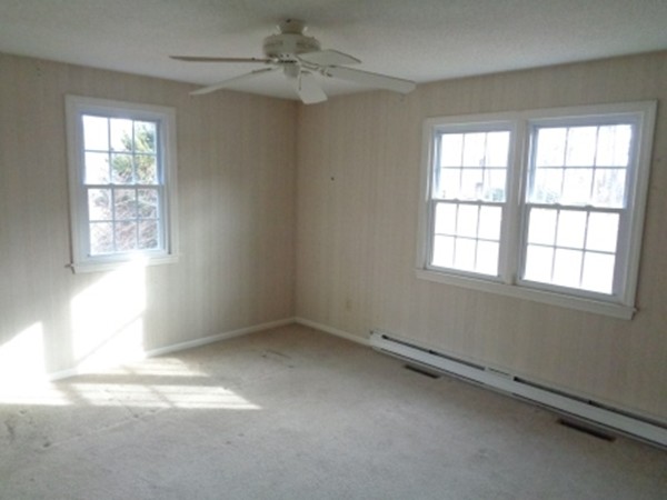 944 Maple Road Longmeadow, MA 01106 - Photo 3 of 11 an empty room with a window