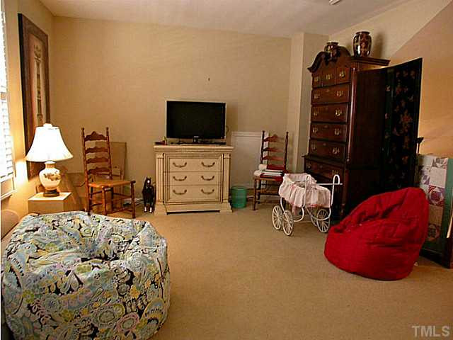 6148 Blakeman Lane Raleigh, NC 27617 - Photo 14 of 19 Photo 14