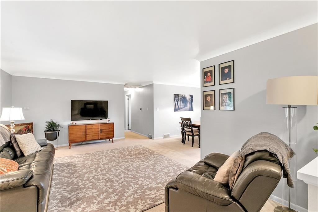 1040 Hulton Road Verona, PA 15147 - Photo 14 of 25 Gallery Image 14