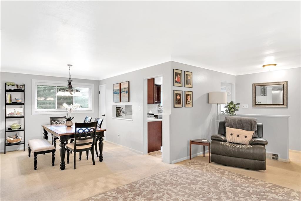 1040 Hulton Road Verona, PA 15147 - Photo 16 of 25 Gallery Image 16