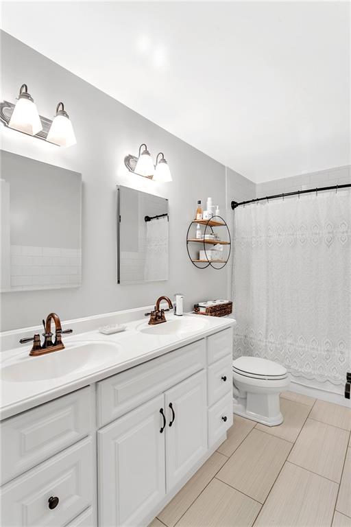 1040 Hulton Road Verona, PA 15147 - Photo 18 of 25 Gallery Image 18