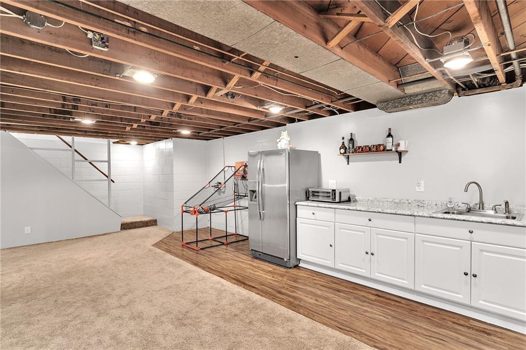1040 Hulton Road Verona, PA 15147 - Photo 21 of 25 Gallery Image 21