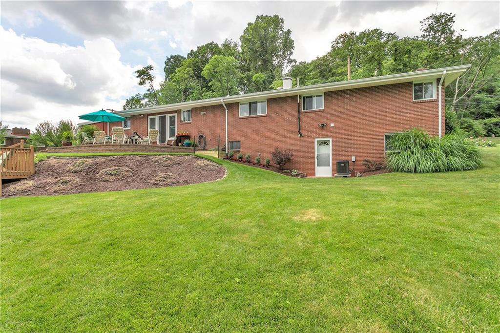 1040 Hulton Road Verona, PA 15147 - Photo 8 of 25 Gallery Image 8