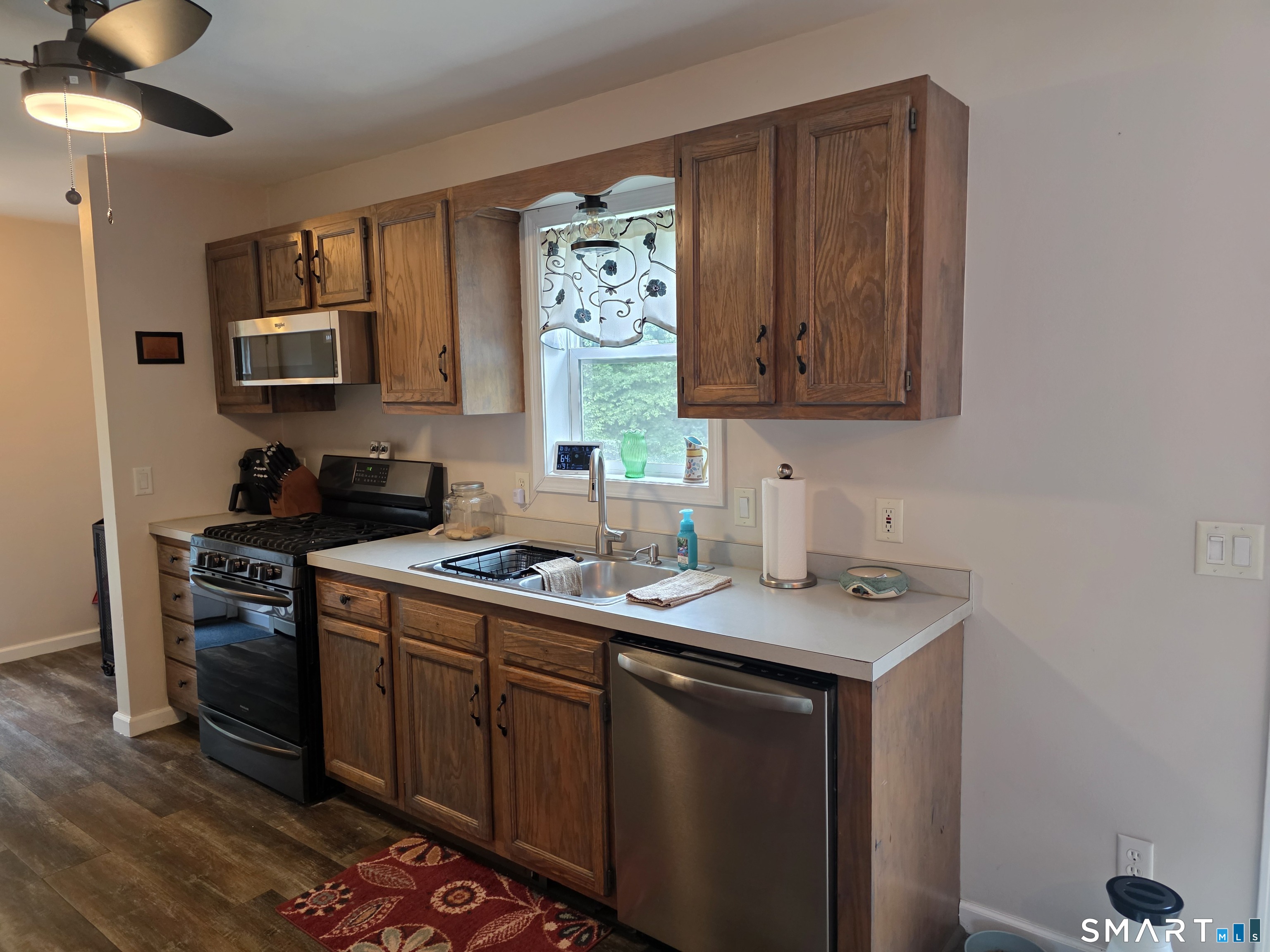29 Bingham Road Canterbury, CT 06331 - Photo 9 of 37