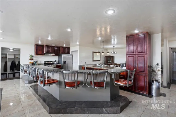 $1,295,000 | 125 East 50 North, Jerome, ID 83338