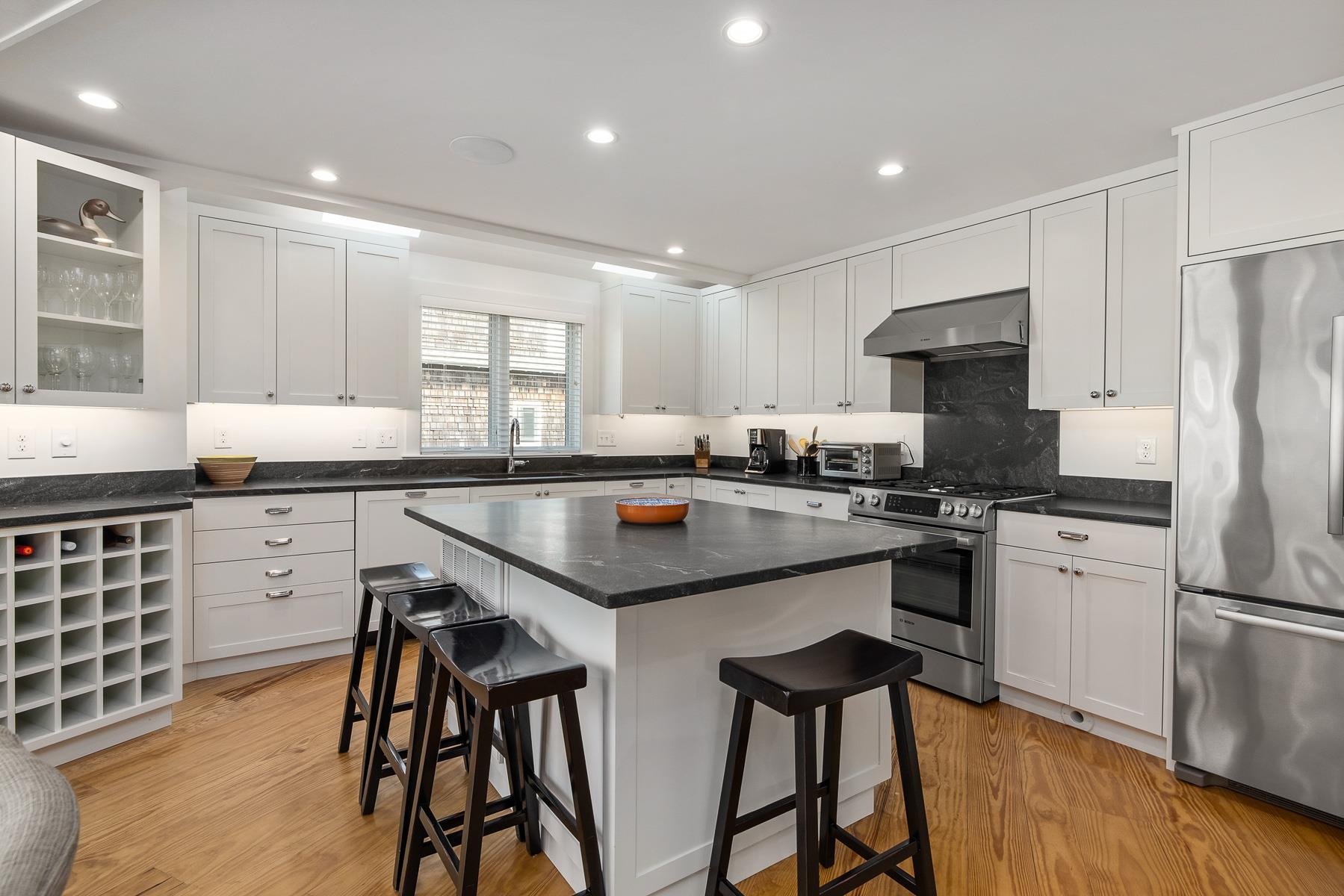 2256 Ocean Boulevard Rye, NH 03870 - Photo 9 of 34