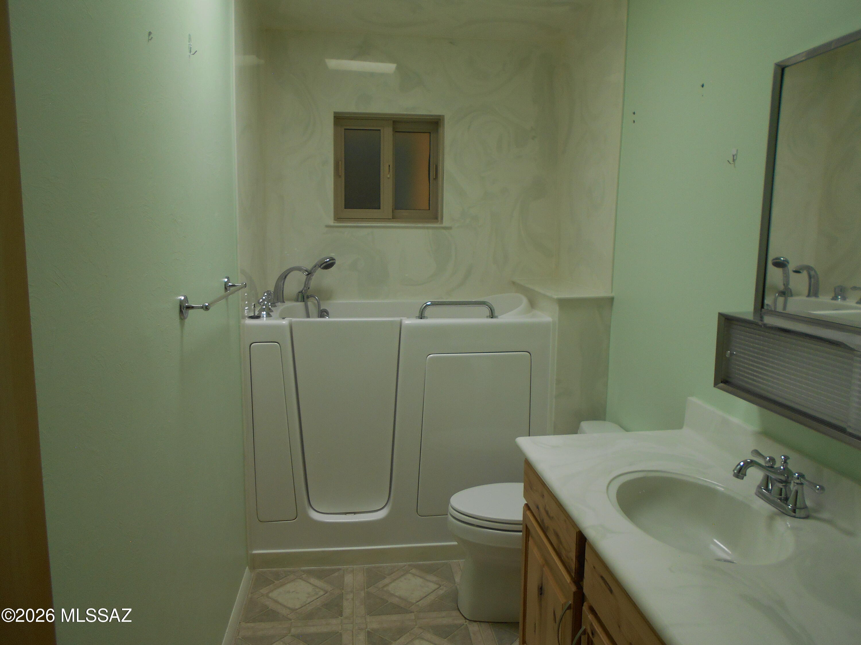 894 South Post Road Benson, AZ 85602 - Photo 22 of 37