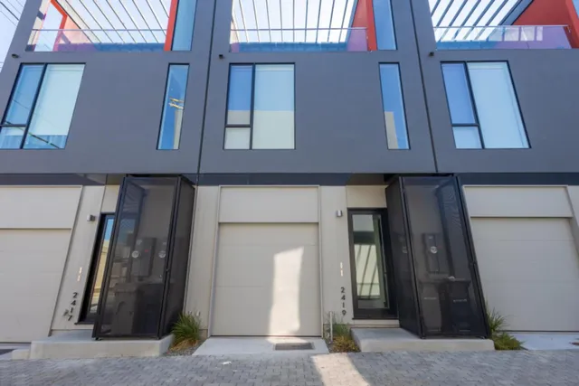 $770,000 | 2419 Binnen Lane, Sacramento, CA 95818